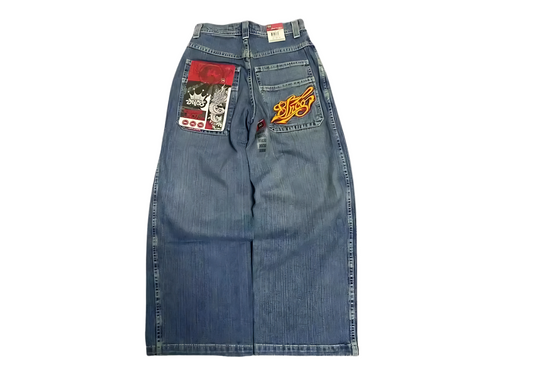 JNC0 Jeans