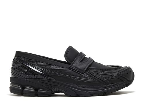 1906L NEWS BALANCES 'black'
