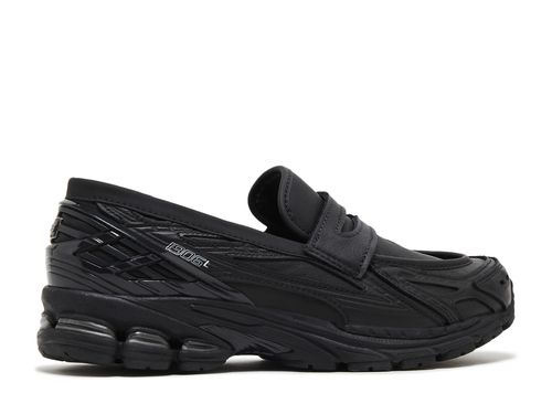 1906L NEWS BALANCES 'black'