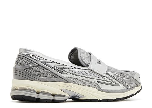 1906L NEWS BALANCES 'grey'